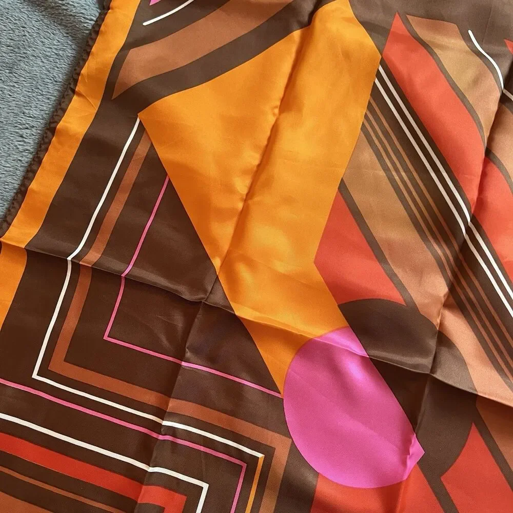 Vtg Totes scarf retro geometric orange brown pink water repellent  26 x 26 sq